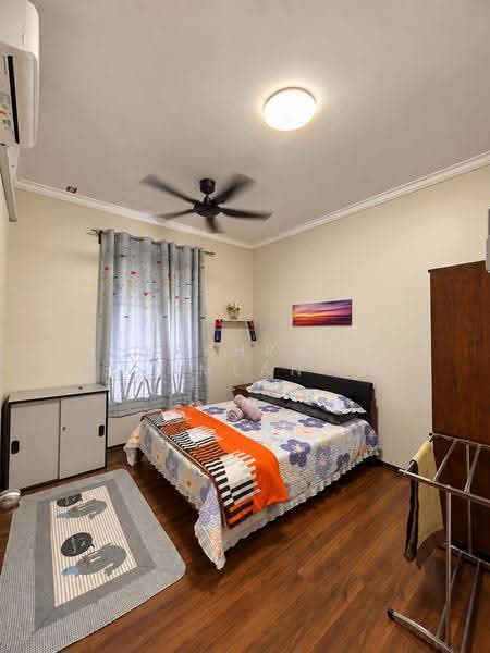 Semi-Detached House for Sale in Taman Bukit Dahlia (Pasir Gudang) - Fakhrul Imlan - Bedroom - PropertyGuru.com.my