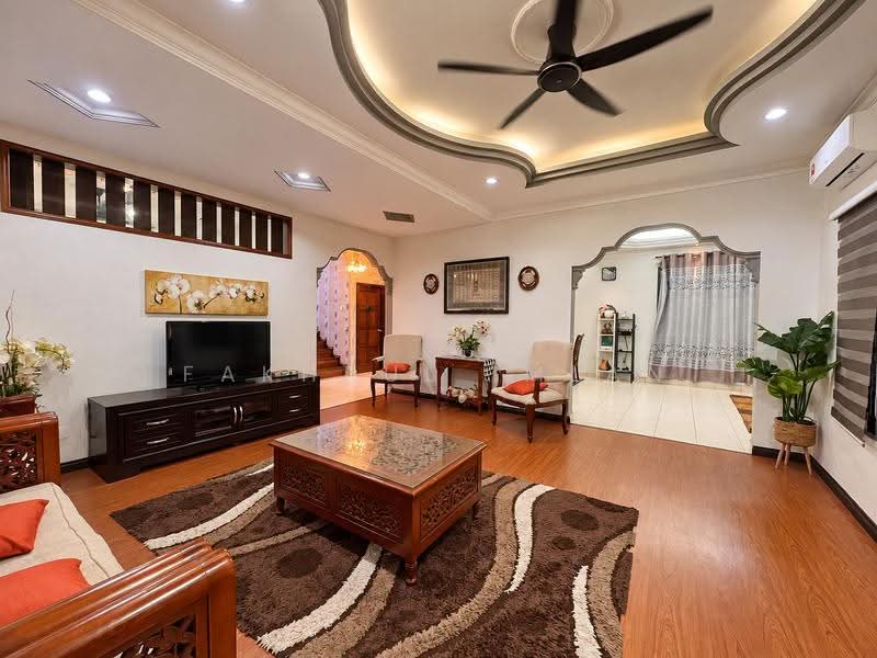 Semi-Detached House for Sale in Taman Bukit Dahlia (Pasir Gudang) - Fakhrul Imlan - Living Room - PropertyGuru.com.my