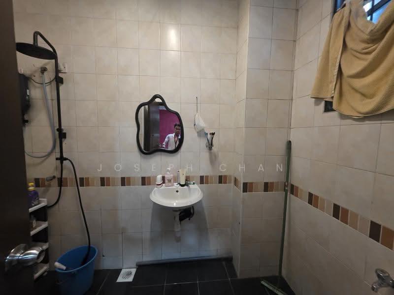 2-storey Terraced House for Sale in Seksyen 7 (Shah Alam) - Joseph Chan - Bathroom - PropertyGuru.com.my