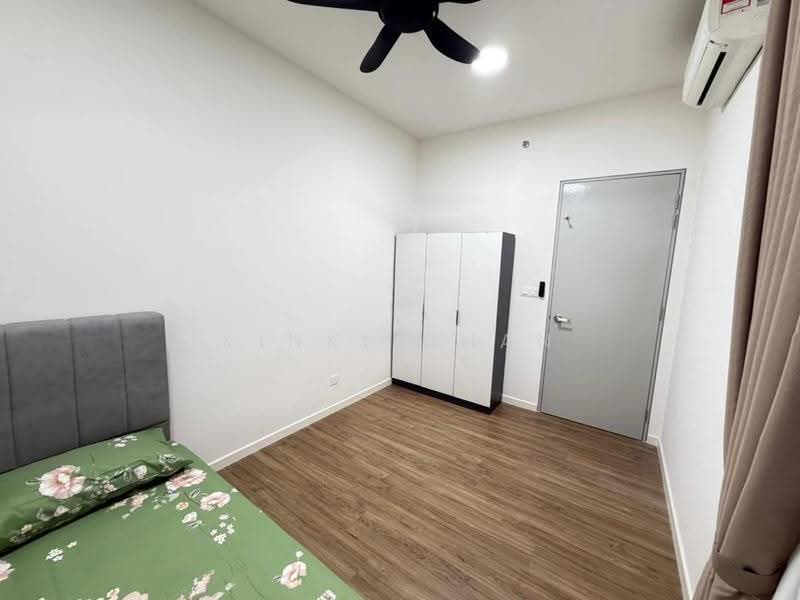 Kediaman Servis untuk Disewa di Emerald 9 - KINKI CHAN - Bedroom - PropertyGuru.com.my