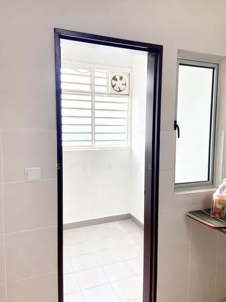 Pangsapuri untuk Disewa di Residensi Kesuma 1 - Sya Rusli - Interior - PropertyGuru.com.my