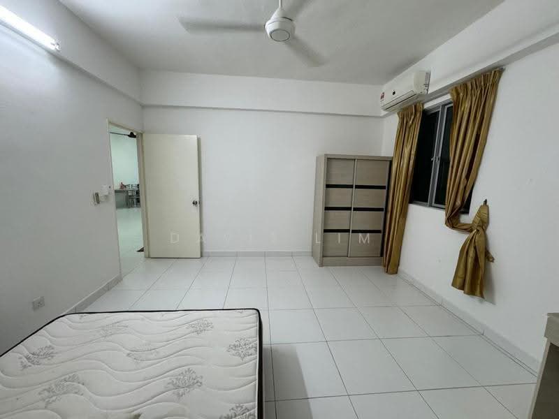 Condominium for Sale at Elit Heights @ Bayan City - Davis Lim - Bedroom - PropertyGuru.com.my