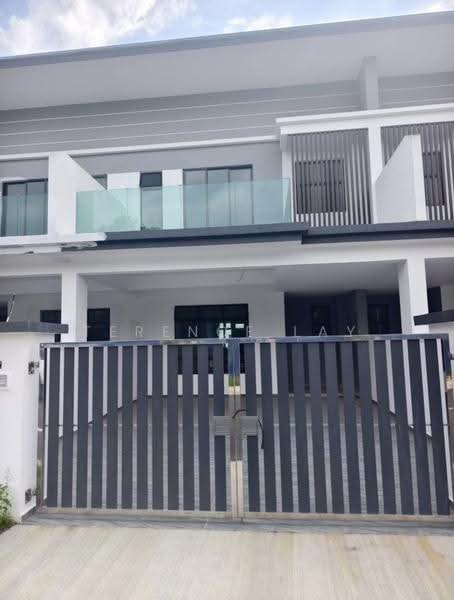 Rumah Teres 2-Tingkat untuk Dijual di Taman Bestari Indah (Ulu Tiram) - Terence Lay - Exterior - PropertyGuru.com.my