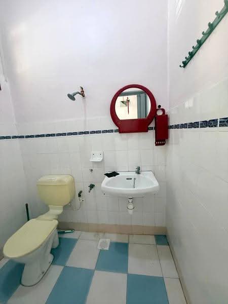 Semi-Detached House for Sale in Taman Megah Ria (Masai) - ILSA CHIN - Bathroom - PropertyGuru.com.my