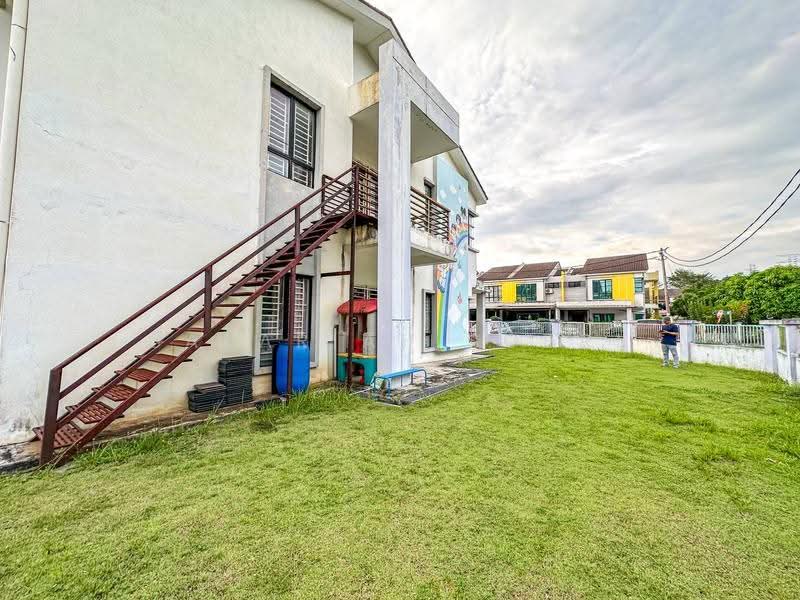 2-storey Terraced House for Sale in Taman Semenyih (Semenyih) - Sabariah Sobri - Exterior - PropertyGuru.com.my