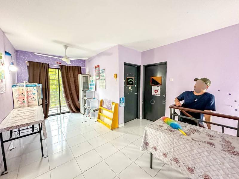 2-storey Terraced House for Sale in Taman Semenyih (Semenyih) - Sabariah Sobri - Living Room - PropertyGuru.com.my