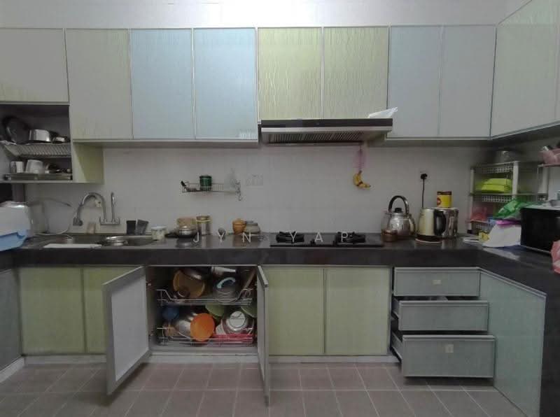 Terraced House for Sale in Indera Mahkota 2 (Kuantan) - Jyn Yap - Kitchen - PropertyGuru.com.my