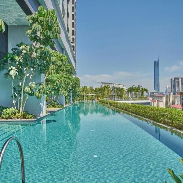 Kediaman Servis untuk Dijual di Trion @ KL - Robin Loh - Pool - PropertyGuru.com.my
