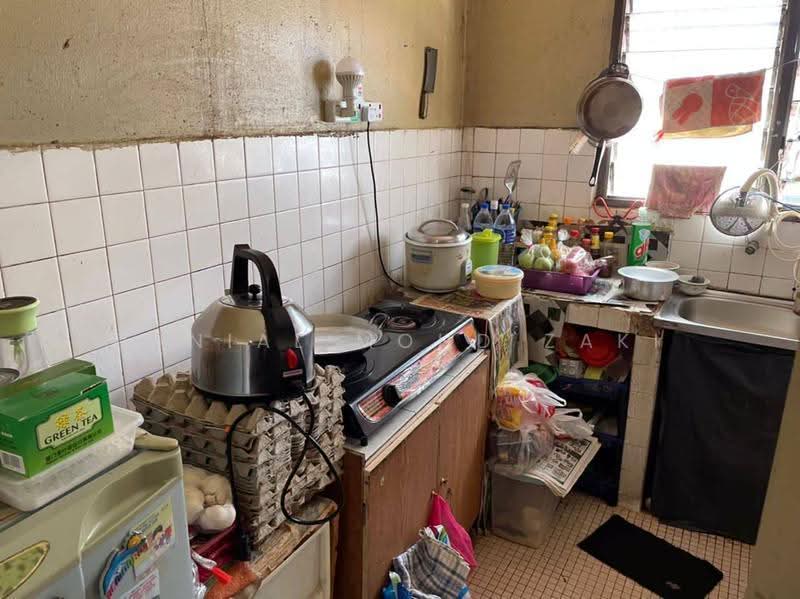 Pangsapuri untuk Dijual di PKNS Seri Kembangan - Danial Mohd Zaki - PropertyGuru.com.my