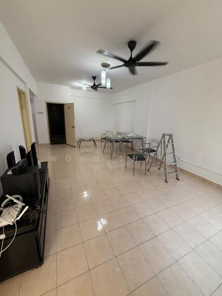Apartment for Rent at Bayu Puteri 3 - Wong Shau Wei - PropertyGuru.com.my