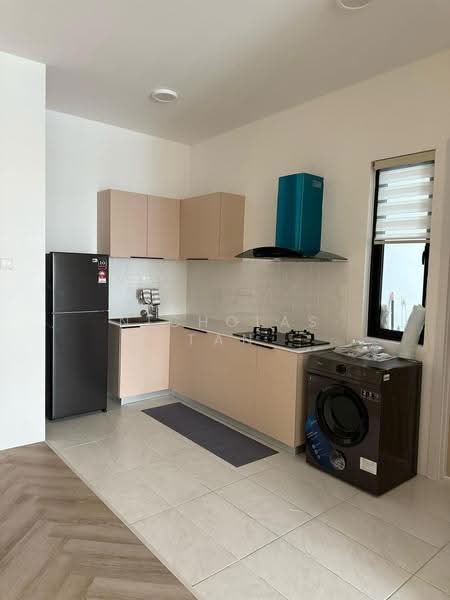Kediaman Servis untuk Disewa di Upton - Nicholas Tan - Kitchen - PropertyGuru.com.my
