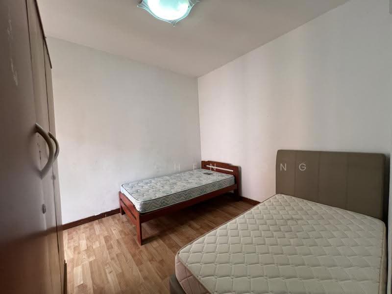 Kondominium untuk Dijual di Marina Court Resort Condominium - Tsin Chen Yong - Bedroom - PropertyGuru.com.my