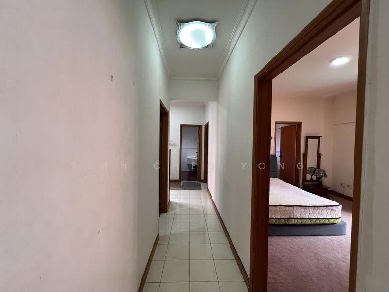 Kondominium untuk Dijual di Marina Court Resort Condominium - Tsin Chen Yong - PropertyGuru.com.my
