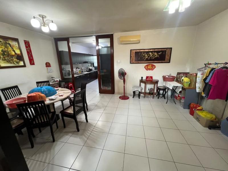 3-storey Terraced House for Sale in Taman Tasik Damai (Sungai Besi) - Nick Chin - Dining Room - PropertyGuru.com.my