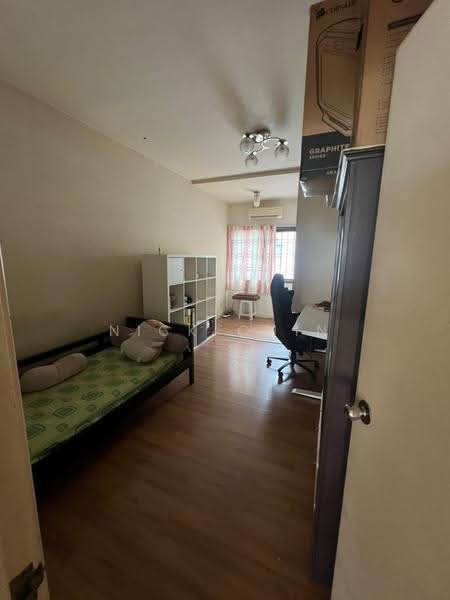 3-storey Terraced House for Sale in Taman Tasik Damai (Sungai Besi) - Nick Chin - Study - PropertyGuru.com.my