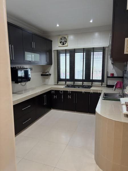 2-storey Terraced House for Sale in Ara Putri (Ara Damansara) - Leo Hon Kah Hin - Kitchen - PropertyGuru.com.my