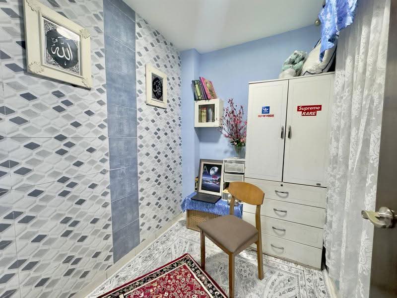 Semi-Detached House for Sale in Kajang (Selangor) - Nur Alia Omar - Study - PropertyGuru.com.my