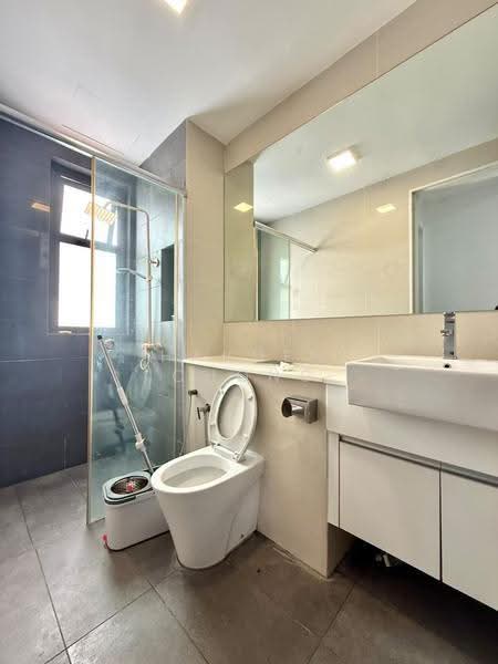 Service Residence for Rent at Setia Sky 88 - Hayden Chong - Bathroom - PropertyGuru.com.my