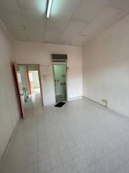 Rumah Teres 2-Tingkat untuk Dijual di Kajang (Selangor) - Terry Yee - Interior - PropertyGuru.com.my
