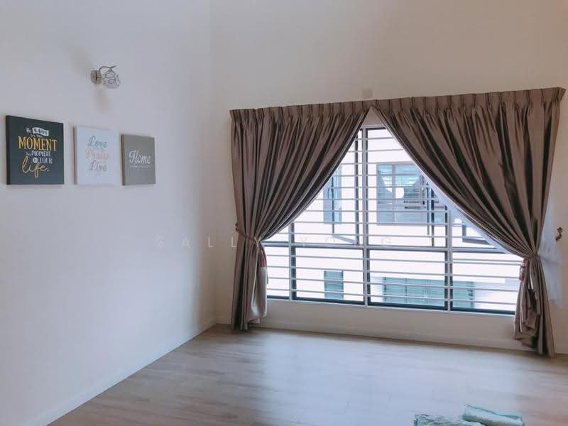 Rumah Teres 2-Tingkat untuk Disewa di Bandar Bukit Raja (Klang) - Sally Yong - Living Room - PropertyGuru.com.my