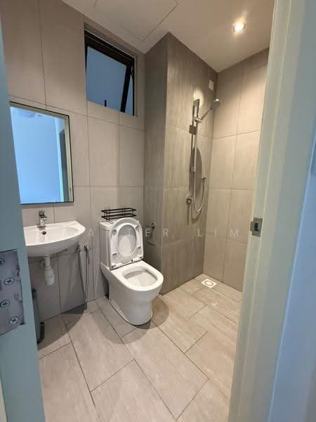 Kediaman Servis untuk Disewa di Residensi Dian II - Baxter Lim - Bathroom - PropertyGuru.com.my