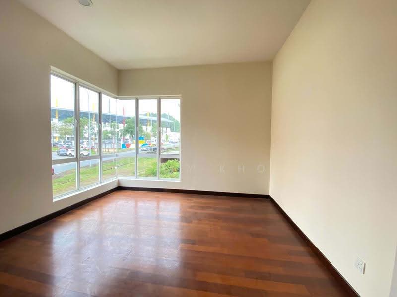 Semi-Detached House for Rent in D'Kayangan (Shah Alam) - Emily Kho - Living Room - PropertyGuru.com.my
