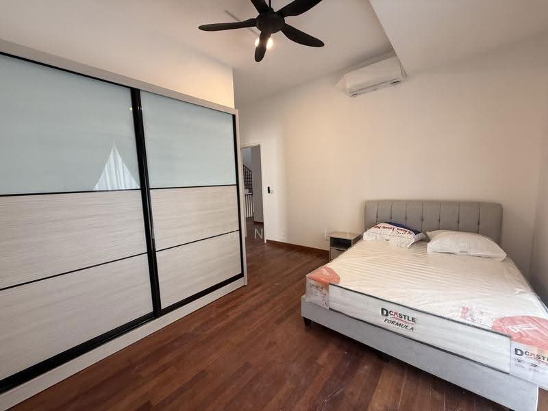 Rumah Berkembar untuk Disewa di Kota Damansara (Selangor) - Daphne Lim - Bedroom - PropertyGuru.com.my