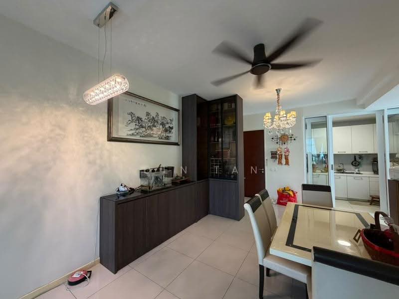 Kondominium untuk Dijual di The Seed Taman Sutera Utama - Iden Tan - Dining Room - PropertyGuru.com.my