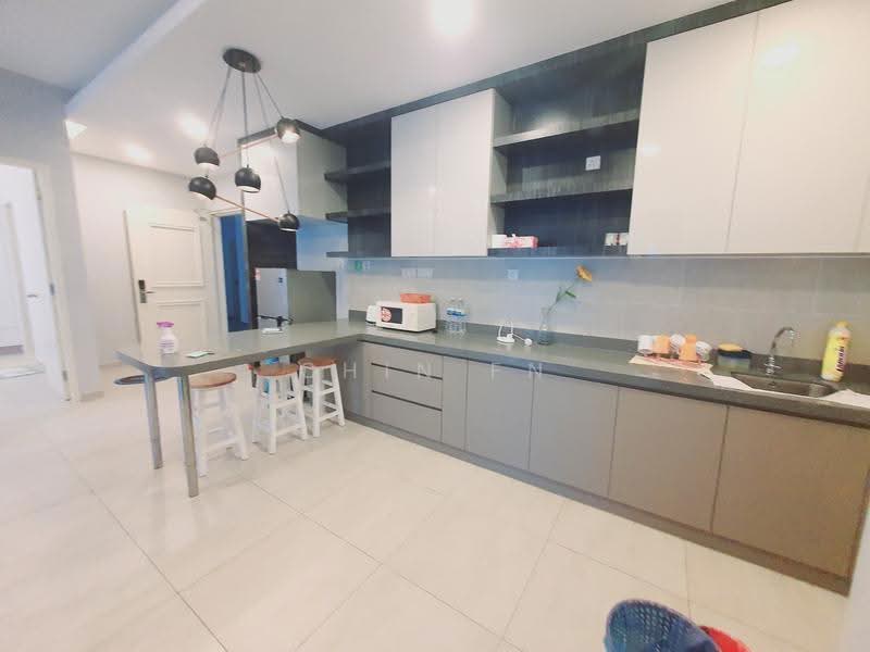Service Residence for Rent at Atlantis Residences (Pangsapuri Atlantis Kota Syahbandar) - CHIN FN - Kitchen - PropertyGuru.com.my