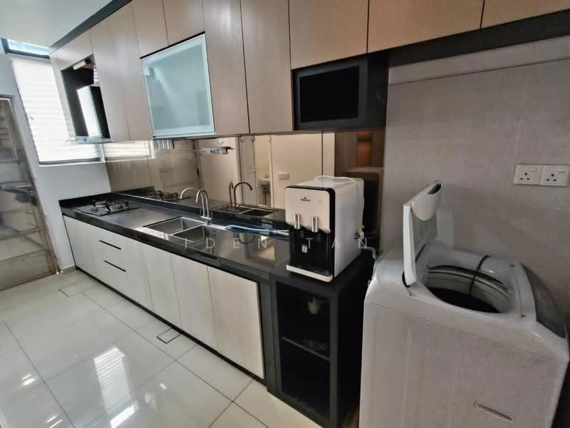 Rumah Teres 2-Tingkat untuk Dijual di Kota Masai (Pasir Gudang) - Iden Tan - Kitchen - PropertyGuru.com.my