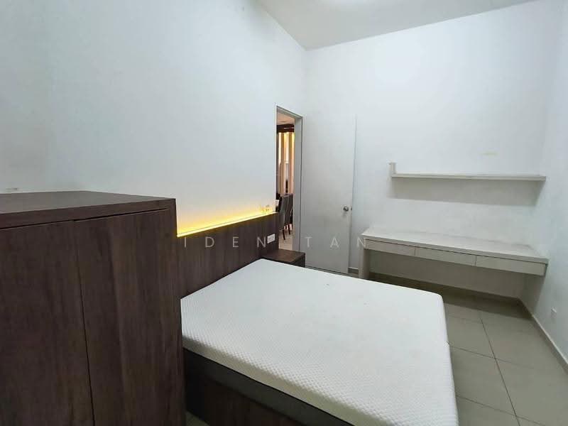 Rumah Teres 2-Tingkat untuk Dijual di Kota Masai (Pasir Gudang) - Iden Tan - Bedroom - PropertyGuru.com.my
