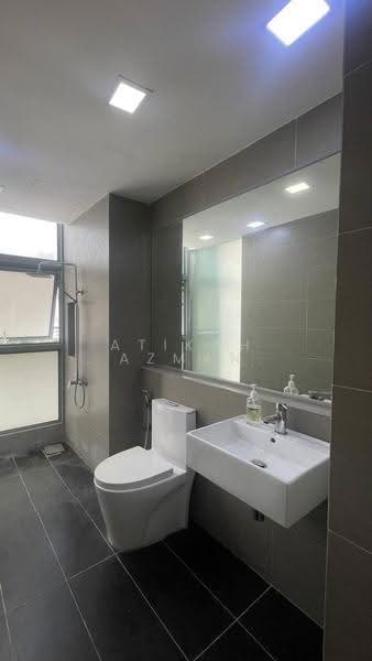 Condominium for Rent at Lakefront Residence - Atikah Azman - Bathroom - PropertyGuru.com.my