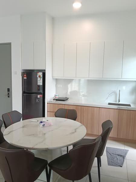 Kediaman Servis untuk Disewa di B11 Parkland Residence - Ken Chen - PropertyGuru.com.my