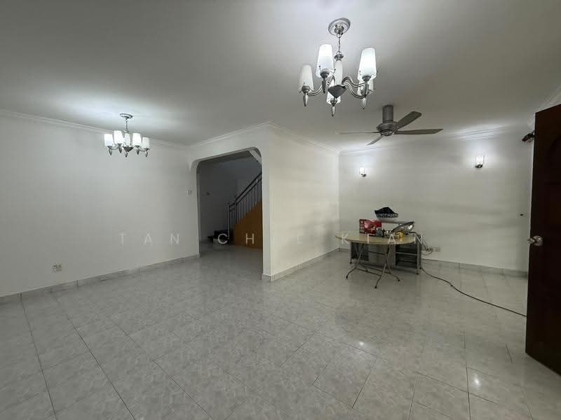 Terraced House for Sale in Bandar Kinrara Seksyen 5 (Bandar Kinrara) - Tan Chee Kian - Living Room - PropertyGuru.com.my