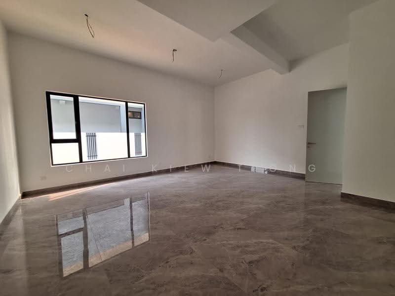 Bungalow House for Sale in Kuantan (Pahang) - Chai Kiew Tiong - Living Room - PropertyGuru.com.my
