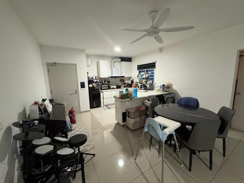 Kediaman Servis untuk Dijual di Huni @ Eco Ardence - Reilynn Tue - Kitchen - PropertyGuru.com.my