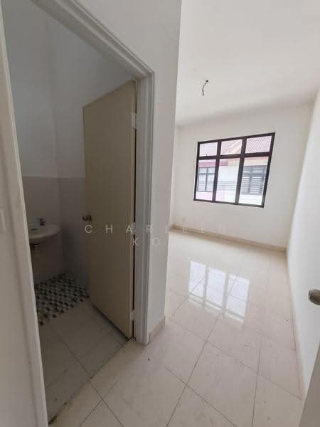 Rumah Teres 2-Tingkat untuk Dijual di Setia Eco Gardens (Gelang Patah) - Charleen Koh - PropertyGuru.com.my