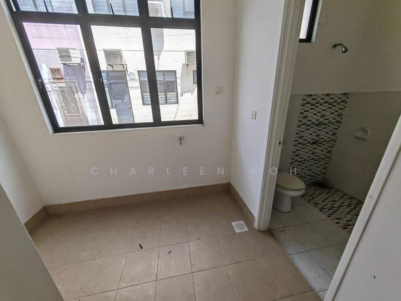 Rumah Teres 2-Tingkat untuk Dijual di Setia Eco Gardens (Gelang Patah) - Charleen Koh - PropertyGuru.com.my