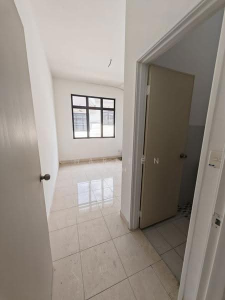 Rumah Teres 2-Tingkat untuk Dijual di Setia Eco Gardens (Gelang Patah) - Charleen Koh - PropertyGuru.com.my