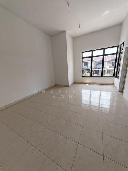 Rumah Teres 2-Tingkat untuk Dijual di Setia Eco Gardens (Gelang Patah) - Charleen Koh - PropertyGuru.com.my