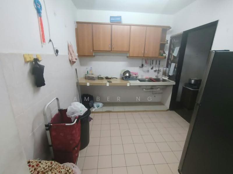 Condominium for Sale at Idaman Sutera - Amber Ng - Kitchen - PropertyGuru.com.my