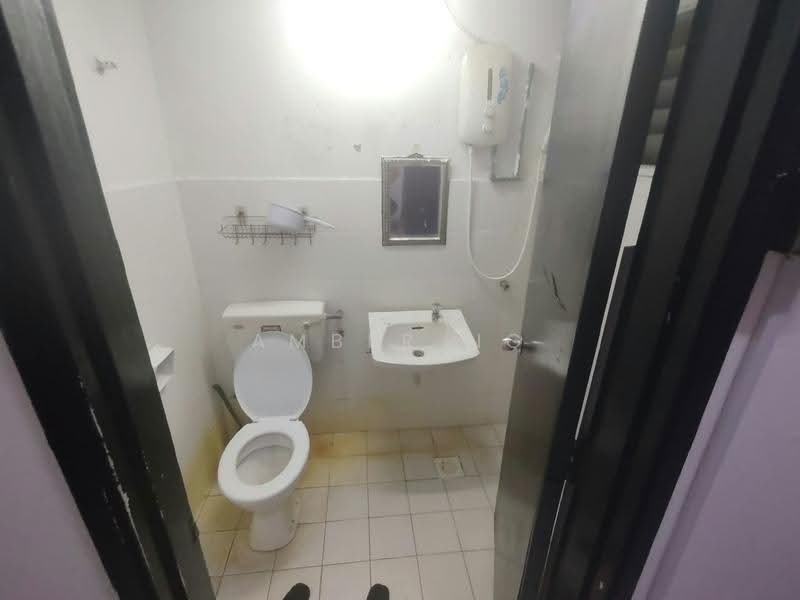 Condominium for Sale at Idaman Sutera - Amber Ng - Bathroom - PropertyGuru.com.my