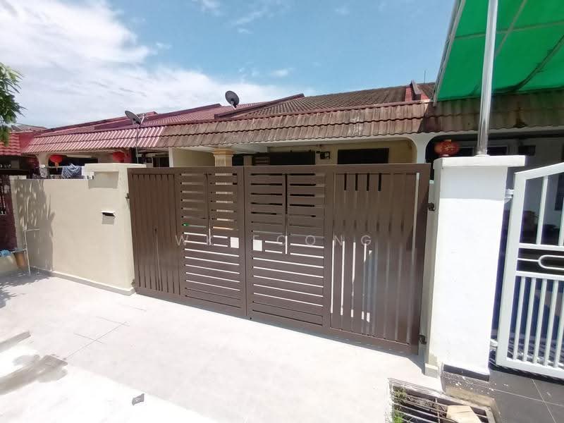 1-storey Terraced House for Sale in Taman Mawar (Bandar Kinrara) - WK Foong - Exterior - PropertyGuru.com.my