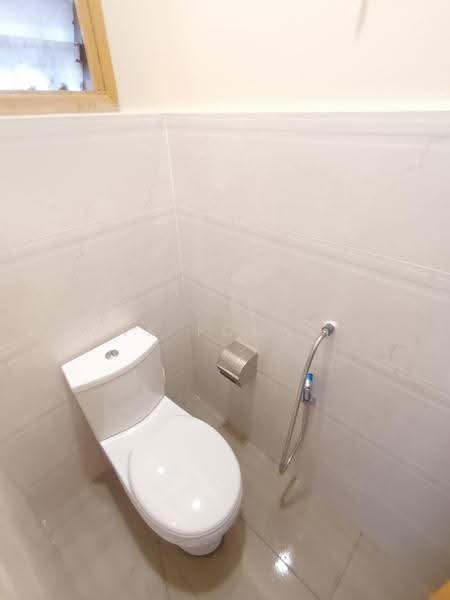 1-storey Terraced House for Sale in Taman Mawar (Bandar Kinrara) - WK Foong - Bathroom - PropertyGuru.com.my