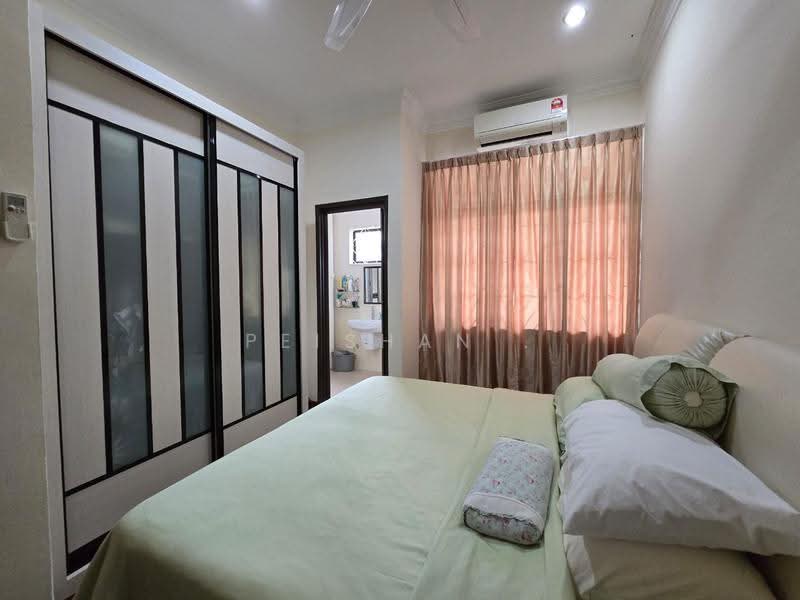 Rumah Teres 2-Tingkat untuk Dijual di Taman Johor Jaya (Johor Bahru) - PEISHAN . - PropertyGuru.com.my