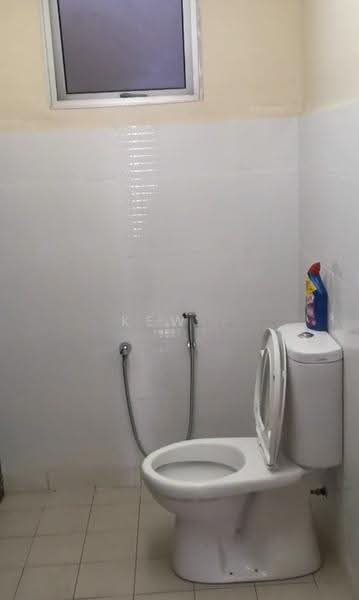 Kondominium untuk Disewa di Axis Residence @ Axis Pandan - Kew . - Bathroom - PropertyGuru.com.my