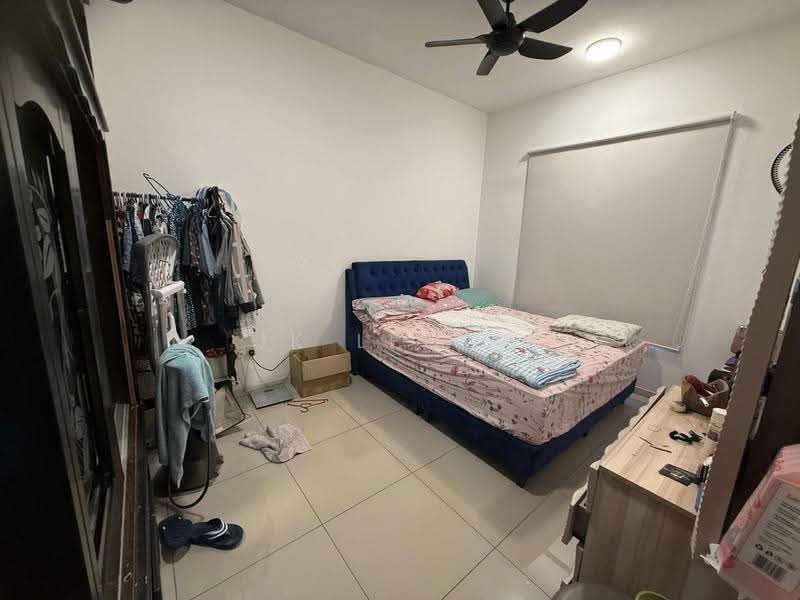 Kediaman Servis untuk Dijual di Savio @ Riana Dutamas - JK Leong - Bedroom - PropertyGuru.com.my