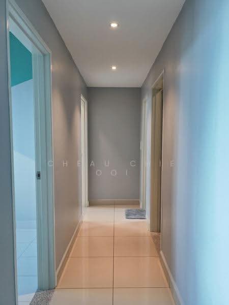 Condominium for Rent at One Foresta - Cheau Chie Ooi - Corridor - PropertyGuru.com.my