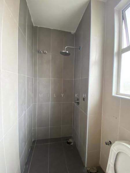 Semi-Detached House for Rent in Bukit Bandaraya (Shah Alam) - Emily Kho - Bathroom - PropertyGuru.com.my