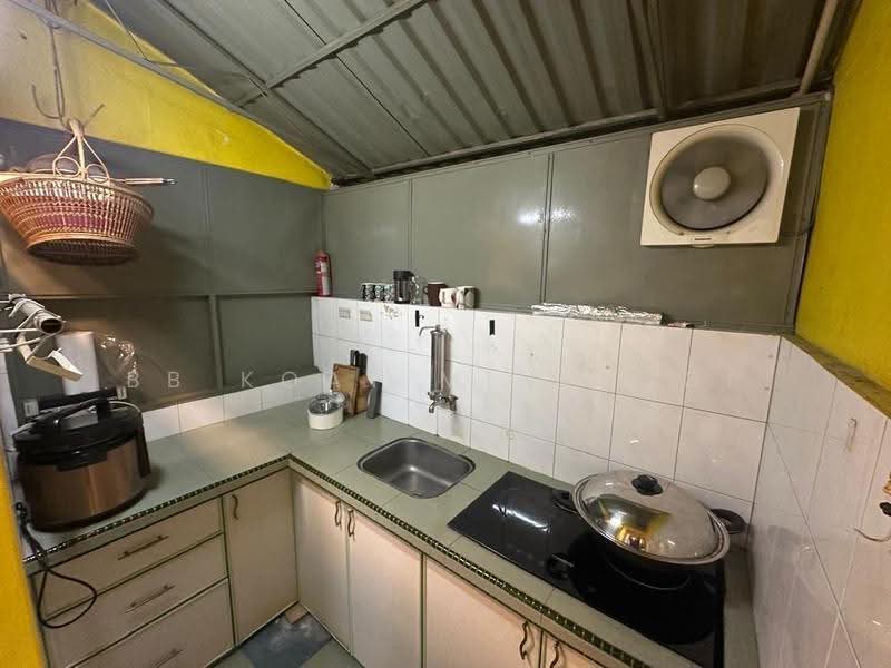 Retail Space for Rent in Ayer Itam (Penang) - BB Koay Min Hooi - Kitchen - PropertyGuru.com.my